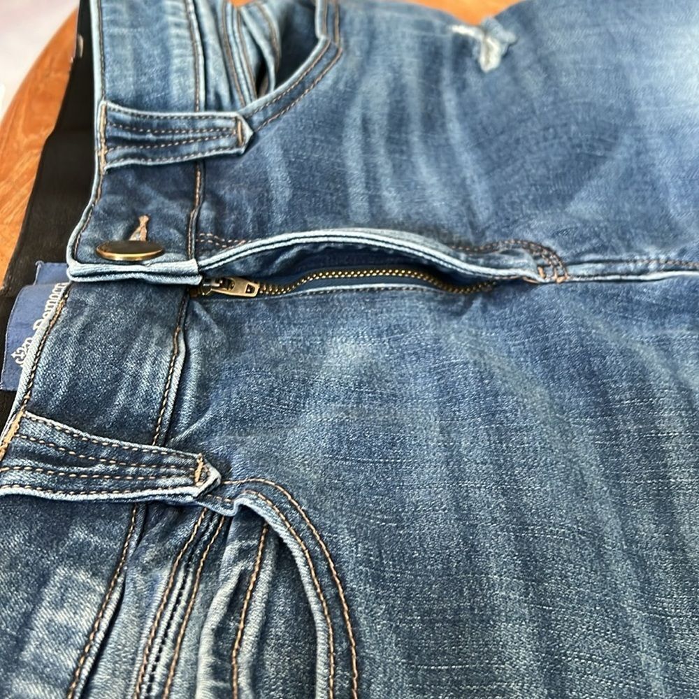 Democracy Jeans Absolution‎ 12 - Picture 6 of 10